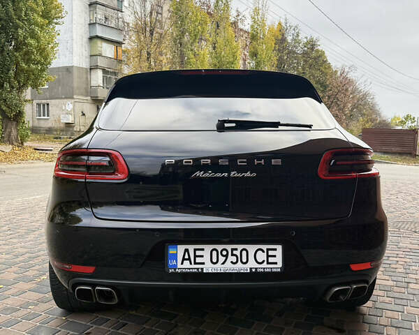 Чорний Порше Масан, об'ємом двигуна 3.6 л та пробігом 89 тис. км за 32000 $, фото 4 на Automoto.ua