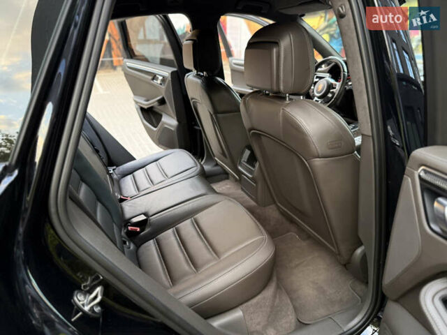 Черный Порше Масан, объемом двигателя 3.6 л и пробегом 145 тыс. км за 26500 $, фото 55 на Automoto.ua