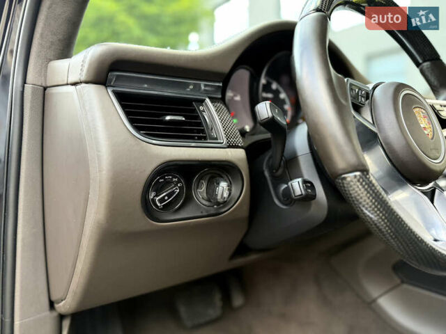 Черный Порше Масан, объемом двигателя 3.6 л и пробегом 145 тыс. км за 26500 $, фото 35 на Automoto.ua