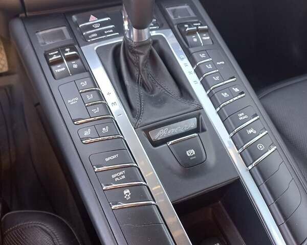 Черный Порше Масан, объемом двигателя 3 л и пробегом 147 тыс. км за 24950 $, фото 8 на Automoto.ua