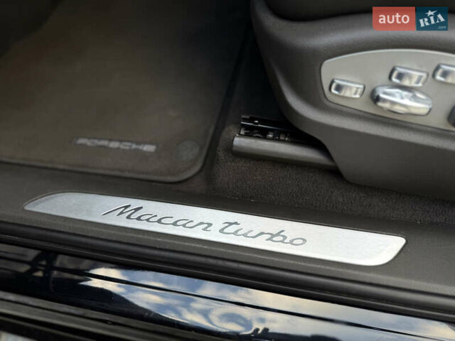 Черный Порше Масан, объемом двигателя 3.6 л и пробегом 145 тыс. км за 26500 $, фото 30 на Automoto.ua