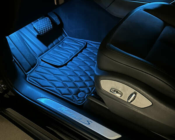 Черный Порше Масан, объемом двигателя 3 л и пробегом 126 тыс. км за 27000 $, фото 8 на Automoto.ua