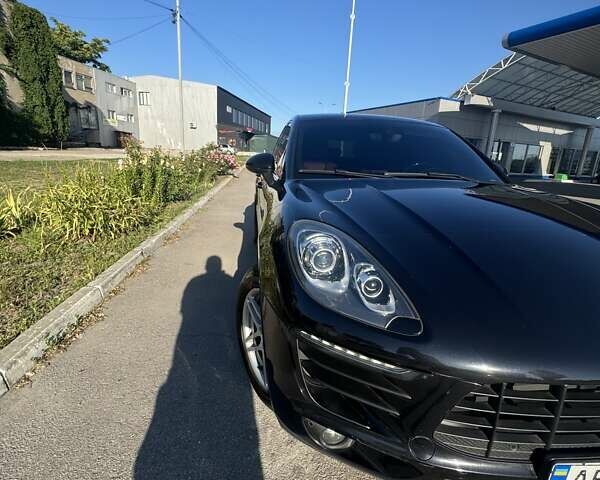 Чорний Порше Масан, об'ємом двигуна 2.97 л та пробігом 178 тис. км за 32000 $, фото 1 на Automoto.ua