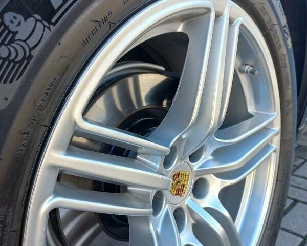 Черный Порше Масан, объемом двигателя 3 л и пробегом 147 тыс. км за 24950 $, фото 7 на Automoto.ua