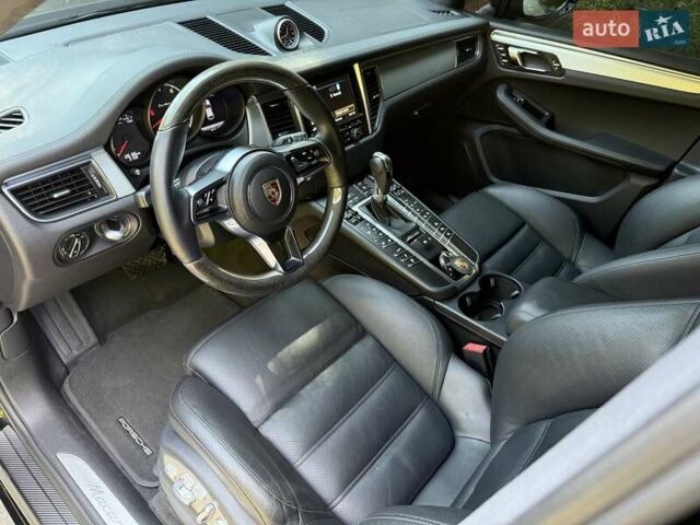 Черный Порше Масан, объемом двигателя 3.6 л и пробегом 125 тыс. км за 27000 $, фото 14 на Automoto.ua