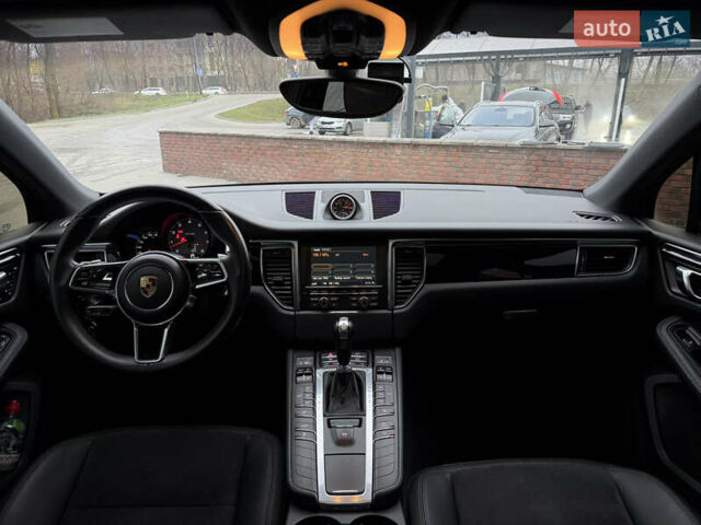 Черный Порше Масан, объемом двигателя 3 л и пробегом 103 тыс. км за 32000 $, фото 25 на Automoto.ua