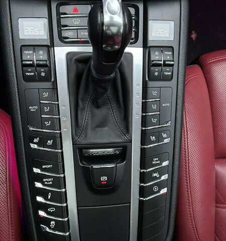 Черный Порше Масан, объемом двигателя 3.6 л и пробегом 109 тыс. км за 32500 $, фото 7 на Automoto.ua