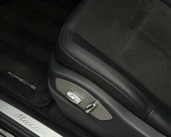 Черный Порше Масан, объемом двигателя 3 л и пробегом 103 тыс. км за 32000 $, фото 12 на Automoto.ua
