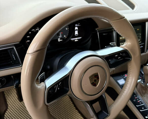 Черный Порше Масан, объемом двигателя 3 л и пробегом 209 тыс. км за 34500 $, фото 23 на Automoto.ua