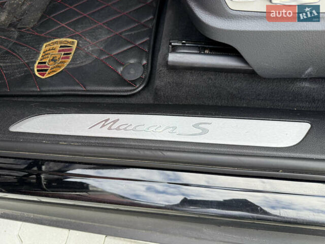 Черный Порше Масан, объемом двигателя 3 л и пробегом 179 тыс. км за 28900 $, фото 28 на Automoto.ua