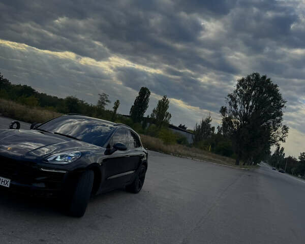 Чорний Порше Масан, об'ємом двигуна 3 л та пробігом 183 тис. км за 20000 $, фото 8 на Automoto.ua