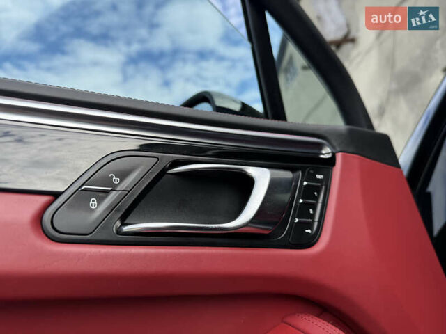 Черный Порше Масан, объемом двигателя 3 л и пробегом 179 тыс. км за 28900 $, фото 22 на Automoto.ua