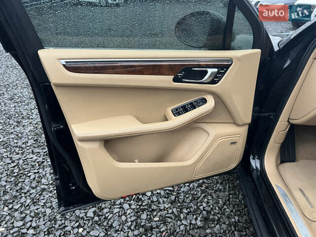 Чорний Порше Масан, об'ємом двигуна 3 л та пробігом 273 тис. км за 18200 $, фото 37 на Automoto.ua