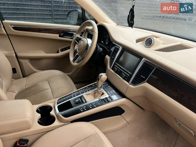 Чорний Порше Масан, об'ємом двигуна 3 л та пробігом 273 тис. км за 18200 $, фото 44 на Automoto.ua