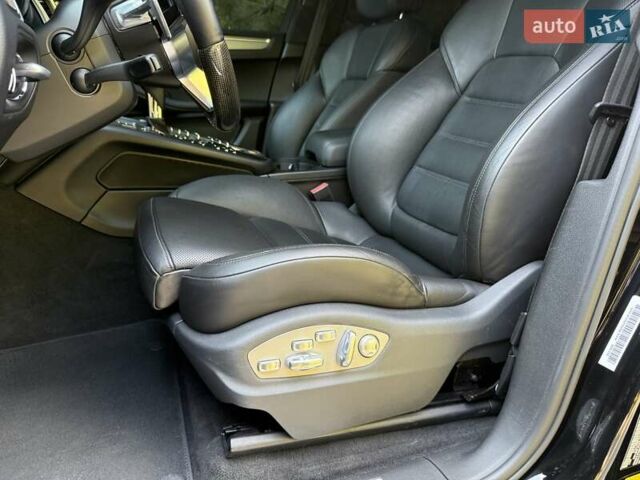 Черный Порше Масан, объемом двигателя 3.6 л и пробегом 125 тыс. км за 27000 $, фото 17 на Automoto.ua