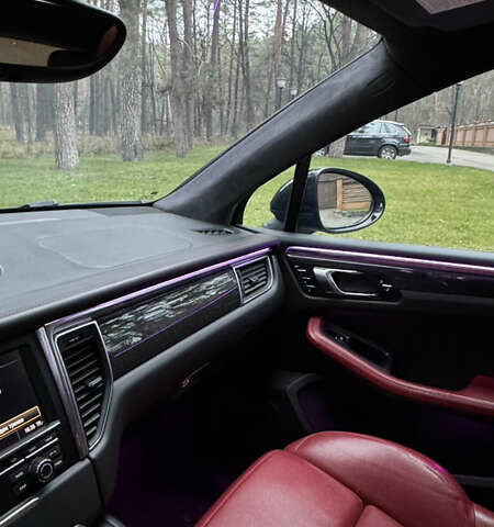 Черный Порше Масан, объемом двигателя 3.6 л и пробегом 109 тыс. км за 32500 $, фото 8 на Automoto.ua