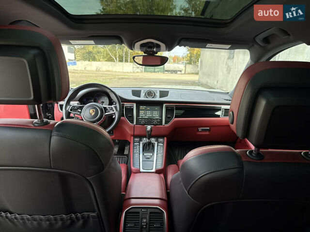 Черный Порше Масан, объемом двигателя 3 л и пробегом 179 тыс. км за 28900 $, фото 36 на Automoto.ua