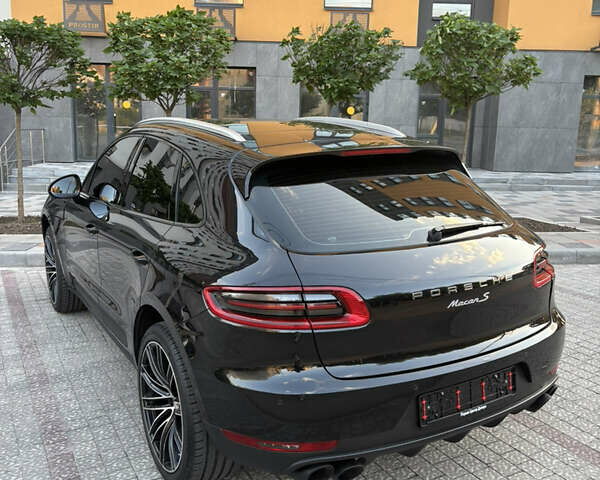 Черный Порше Масан, объемом двигателя 3 л и пробегом 173 тыс. км за 27999 $, фото 3 на Automoto.ua
