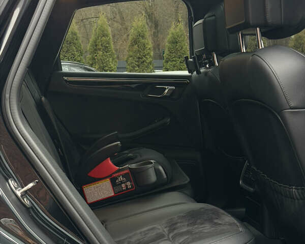 Черный Порше Масан, объемом двигателя 3 л и пробегом 103 тыс. км за 32000 $, фото 23 на Automoto.ua