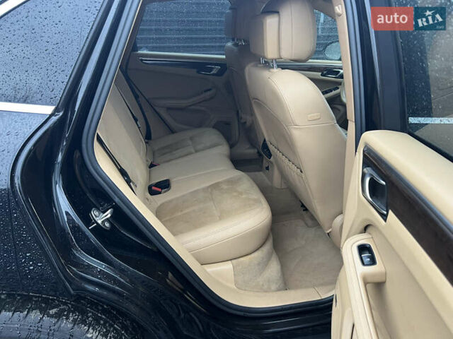 Чорний Порше Масан, об'ємом двигуна 3 л та пробігом 273 тис. км за 18200 $, фото 24 на Automoto.ua