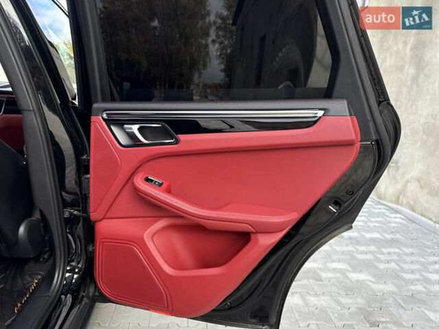 Черный Порше Масан, объемом двигателя 3 л и пробегом 179 тыс. км за 28900 $, фото 40 на Automoto.ua