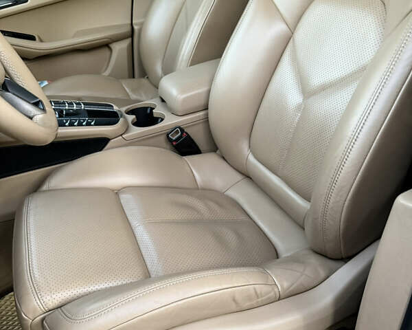 Черный Порше Масан, объемом двигателя 3 л и пробегом 209 тыс. км за 34500 $, фото 24 на Automoto.ua