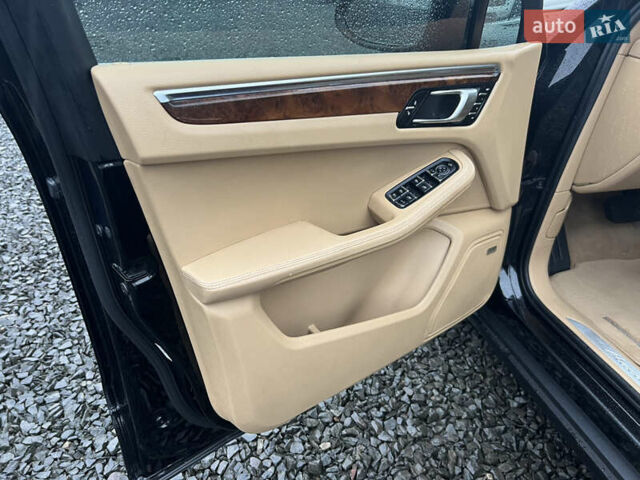 Чорний Порше Масан, об'ємом двигуна 3 л та пробігом 273 тис. км за 18200 $, фото 17 на Automoto.ua