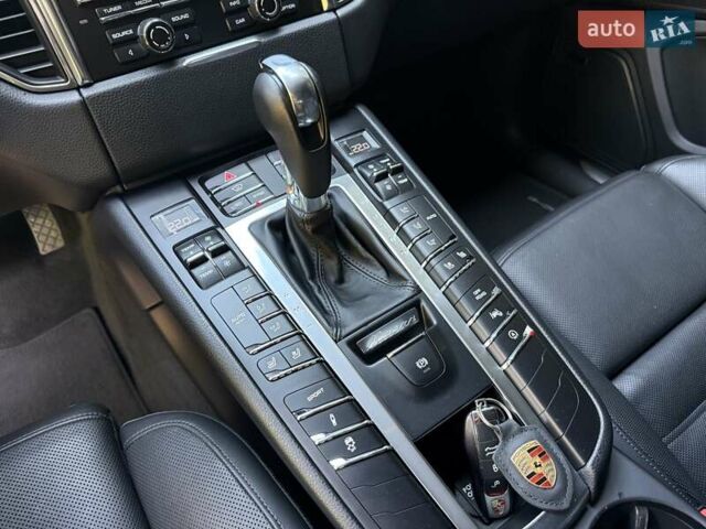 Черный Порше Масан, объемом двигателя 3.6 л и пробегом 125 тыс. км за 27000 $, фото 22 на Automoto.ua