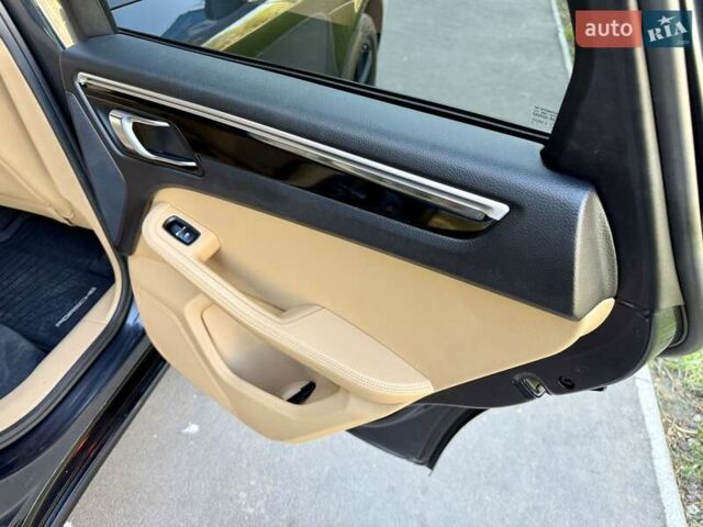 Черный Порше Масан, объемом двигателя 1.98 л и пробегом 137 тыс. км за 26900 $, фото 90 на Automoto.ua