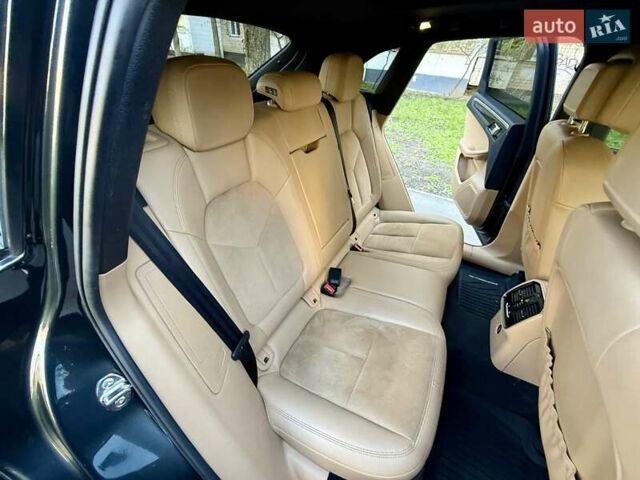 Черный Порше Масан, объемом двигателя 1.98 л и пробегом 137 тыс. км за 26900 $, фото 92 на Automoto.ua