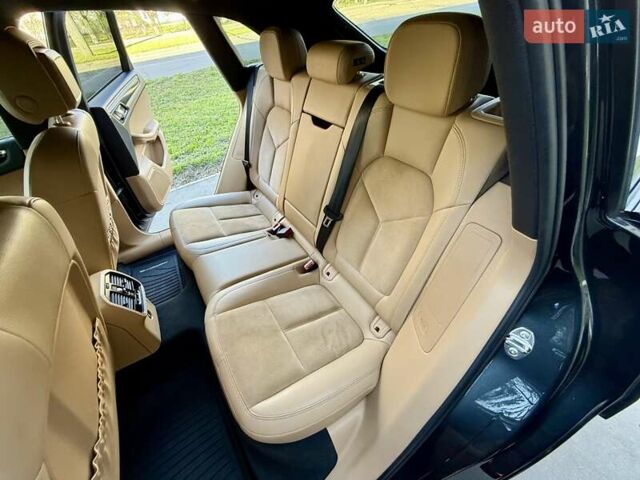 Черный Порше Масан, объемом двигателя 1.98 л и пробегом 137 тыс. км за 26900 $, фото 93 на Automoto.ua