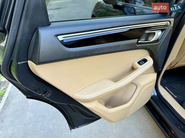 Черный Порше Масан, объемом двигателя 1.98 л и пробегом 137 тыс. км за 26900 $, фото 96 на Automoto.ua