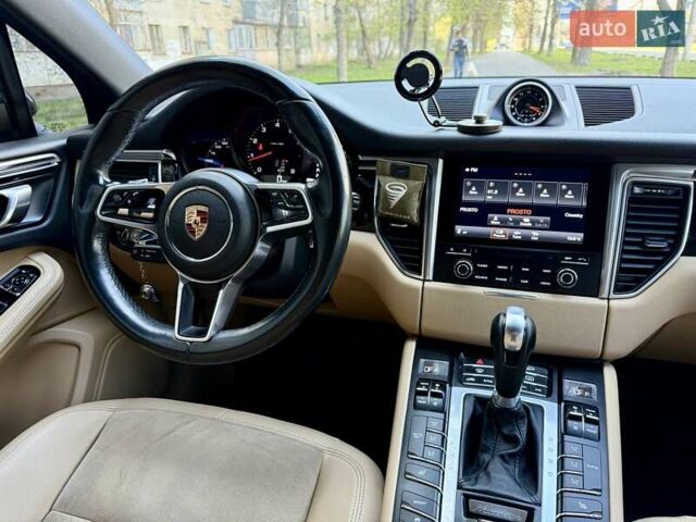 Черный Порше Масан, объемом двигателя 1.98 л и пробегом 137 тыс. км за 26900 $, фото 87 на Automoto.ua