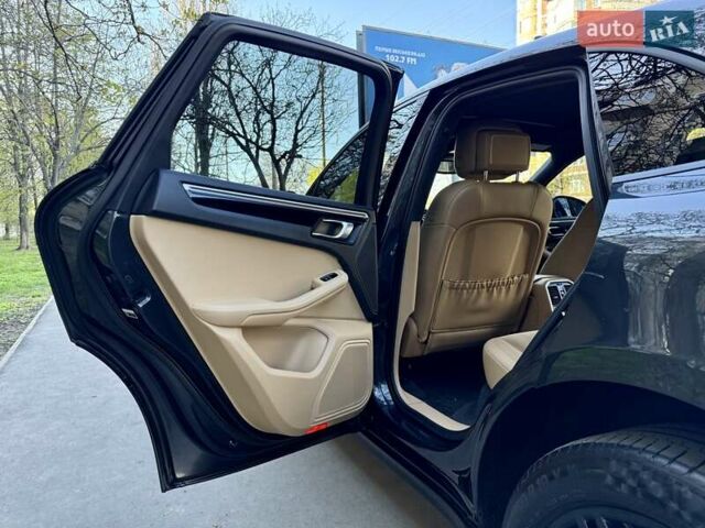 Черный Порше Масан, объемом двигателя 1.98 л и пробегом 137 тыс. км за 26900 $, фото 55 на Automoto.ua