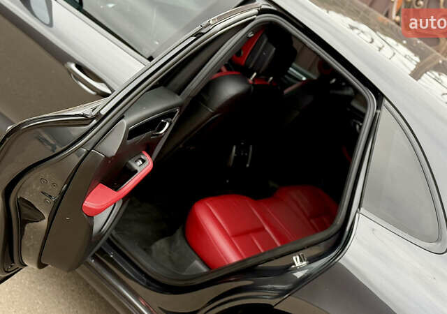 Чорний Порше Масан, об'ємом двигуна 2 л та пробігом 207 тис. км за 27000 $, фото 13 на Automoto.ua