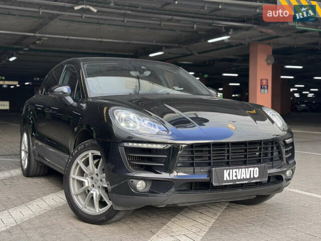 Чорний Порше Масан, об'ємом двигуна 3 л та пробігом 142 тис. км за 25000 $, фото 3 на Automoto.ua