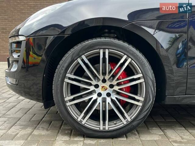 Порше Масан 2017 в Харькове на Automoto.ua Черный Порше Масан, объемом двигателя 3 л и пробегом 118 тыс. км за 29900 $, фото 13 на Automoto.ua