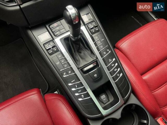 Порше Масан 2017 в Харькове на Automoto.ua Черный Порше Масан, объемом двигателя 3 л и пробегом 118 тыс. км за 29900 $, фото 40 на Automoto.ua