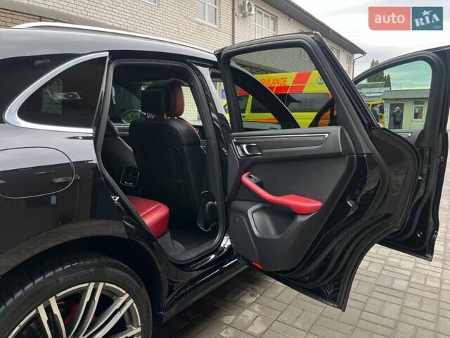 Порше Масан 2017 в Харькове на Automoto.ua Черный Порше Масан, объемом двигателя 3 л и пробегом 118 тыс. км за 29900 $, фото 26 на Automoto.ua