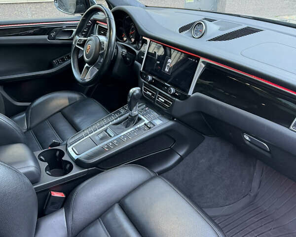 Чорний Порше Масан, об'ємом двигуна 3.6 л та пробігом 78 тис. км за 42500 $, фото 19 на Automoto.ua