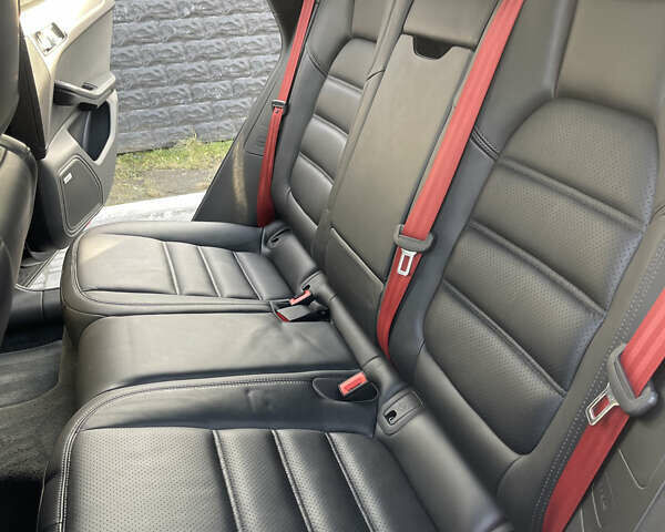 Черный Порше Масан, объемом двигателя 3 л и пробегом 107 тыс. км за 35900 $, фото 24 на Automoto.ua