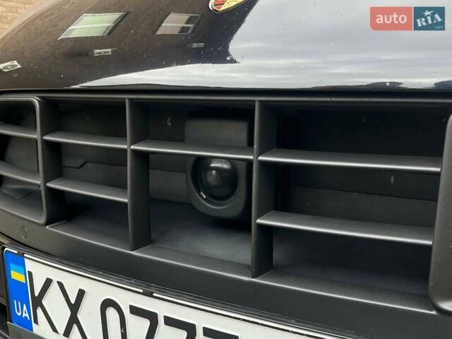 Порше Масан 2017 в Харькове на Automoto.ua Черный Порше Масан, объемом двигателя 3 л и пробегом 118 тыс. км за 29900 $, фото 12 на Automoto.ua
