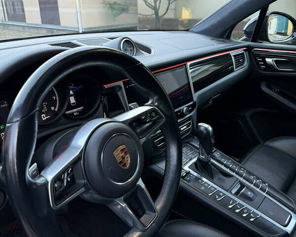 Чорний Порше Масан, об'ємом двигуна 3.6 л та пробігом 78 тис. км за 42500 $, фото 20 на Automoto.ua