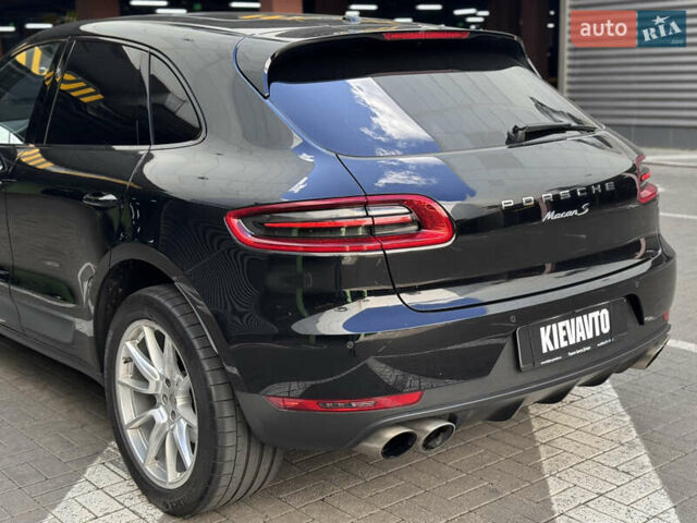 Чорний Порше Масан, об'ємом двигуна 3 л та пробігом 142 тис. км за 25000 $, фото 15 на Automoto.ua