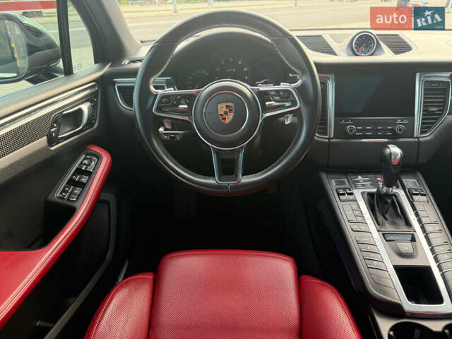 Черный Порше Масан, объемом двигателя 3 л и пробегом 118 тыс. км за 29900 $, фото 16 на Automoto.ua