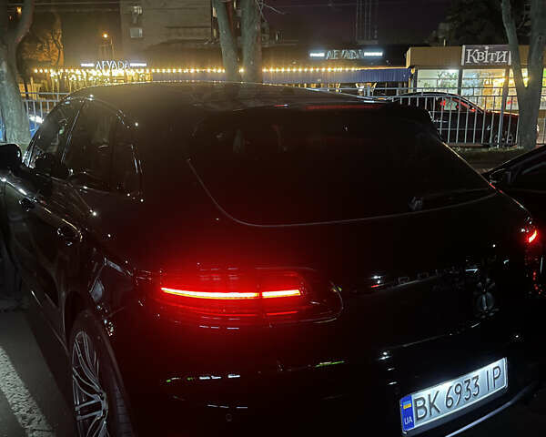 Черный Порше Масан, объемом двигателя 3 л и пробегом 107 тыс. км за 35900 $, фото 10 на Automoto.ua