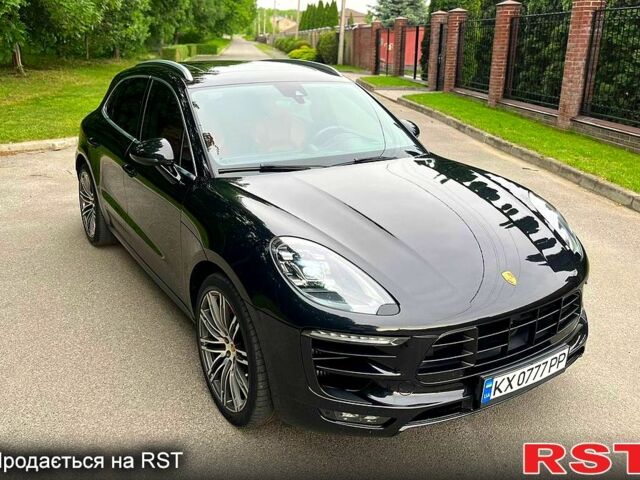 Чорний Порше Масан, об'ємом двигуна 3 л та пробігом 118 тис. км за 29900 $, фото 2 на Automoto.ua