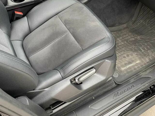 Черный Порше Масан, объемом двигателя 2 л и пробегом 210 тыс. км за 26500 $, фото 7 на Automoto.ua