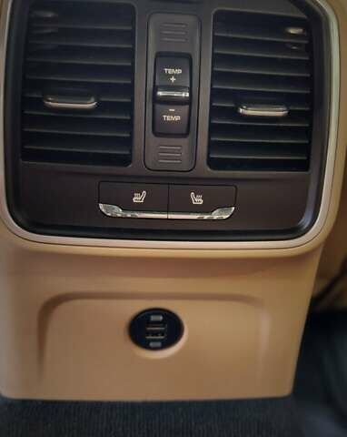 Порше Масан 2018 в Киеве на Automoto.ua Черный Порше Масан, объемом двигателя 1.98 л и пробегом 80 тыс. км за 33000 $, фото 15 на Automoto.ua