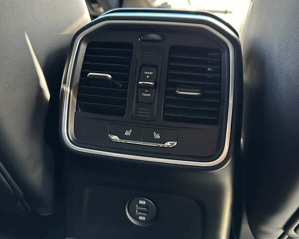 Черный Порше Масан, объемом двигателя 1.98 л и пробегом 56 тыс. км за 40000 $, фото 32 на Automoto.ua